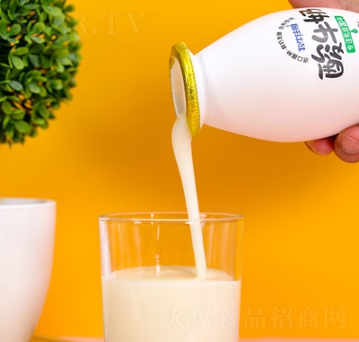 牧牛莊園酸牛奶（瓶裝）